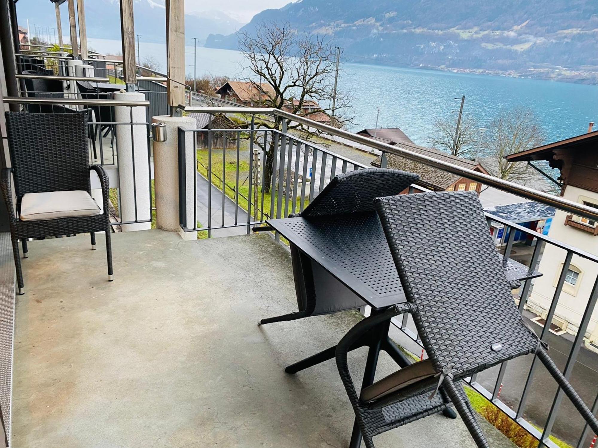 Lake View Residence Niederried bei Interlaken Exterior photo